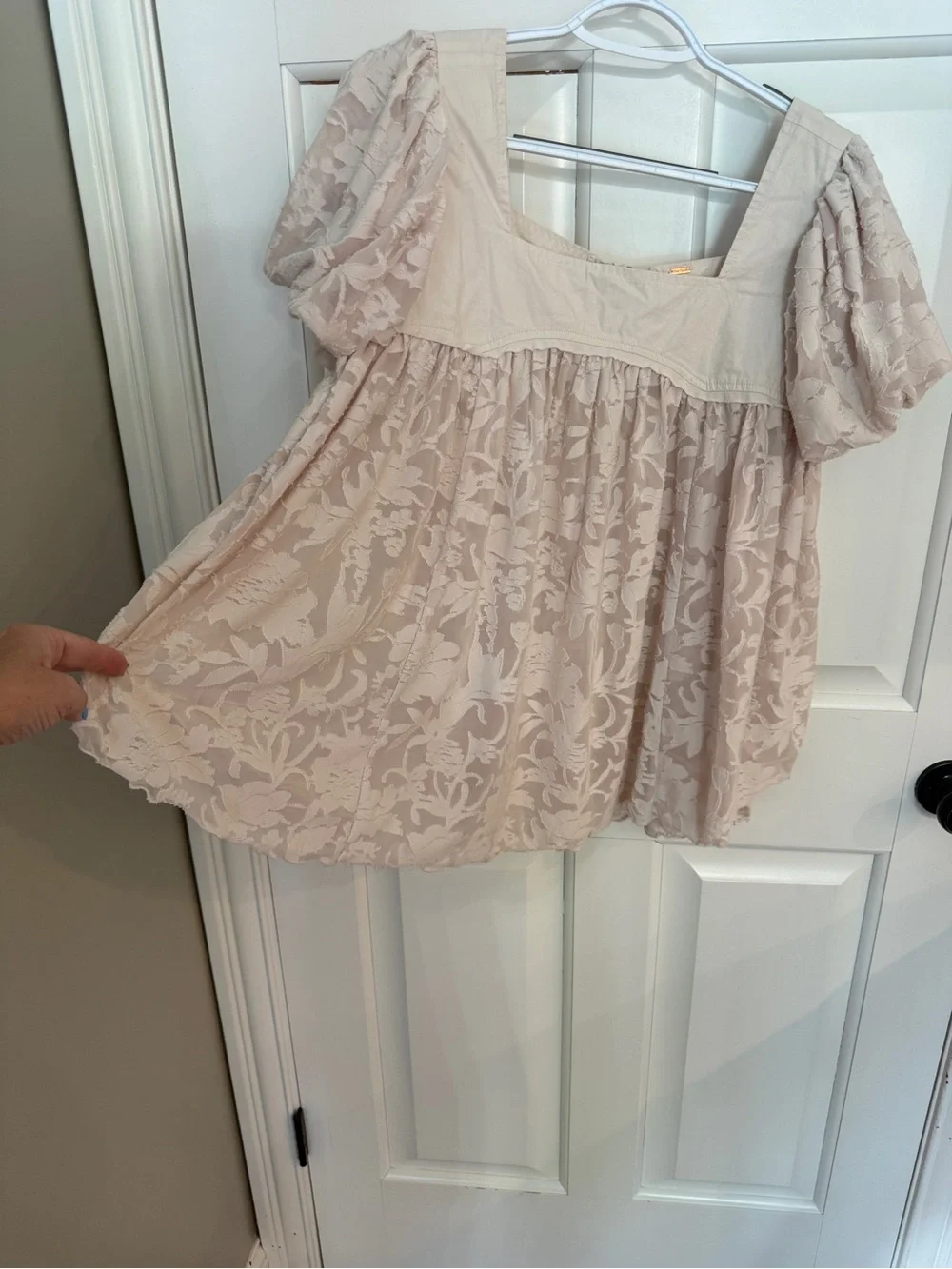 Free People Blush Floral Textured Babydoll Top Puff Sleeve Boho Romantic M 25605